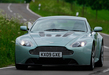 Aston-martin-v12-vantage (11)